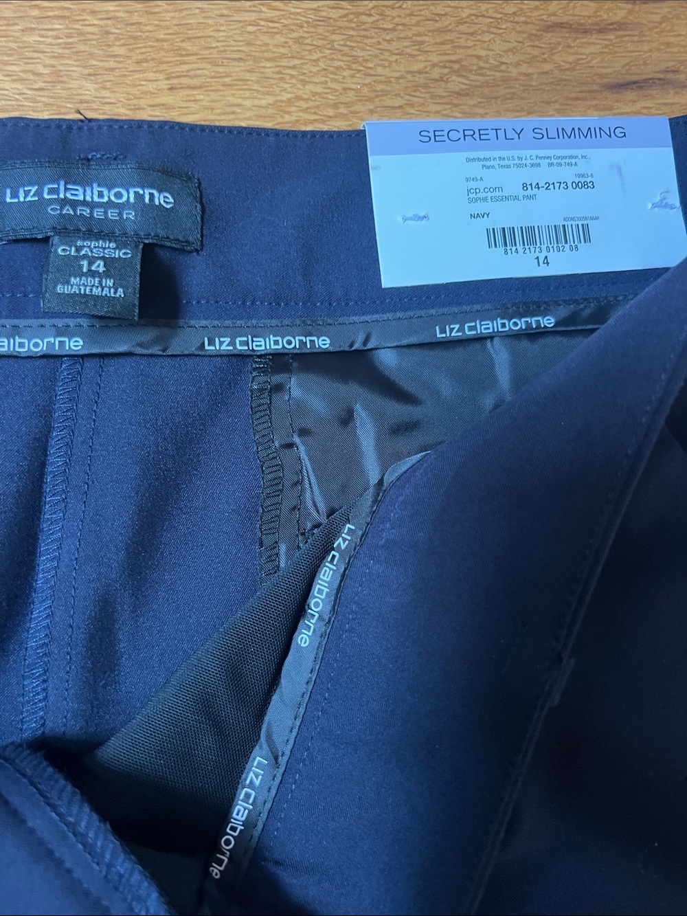 Wide Leg Women's Dress Pants in Navy - Picture 4 of 6
